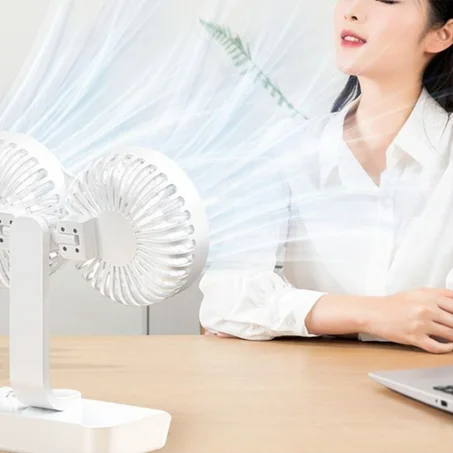 المروحة الذكية المزدوجة 360° مع إضاءة LED : برّد صيفك فين ما كنتِ وبلا ضجيج! ❄️💨