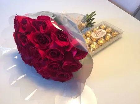 24 ROSE ET CHOCOLAT