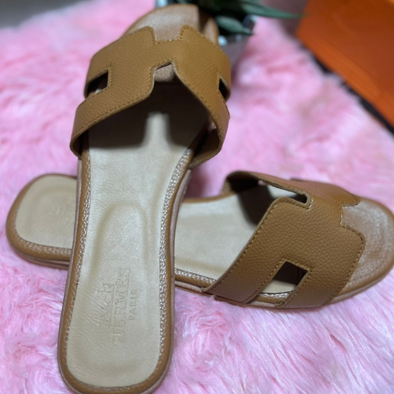 stores/5c121fef76b7e20cd5d9e7aed4449347/products/c16Dan3VFoVu2N0aamvew2tEtWjk2sh9HHRavEtS.png