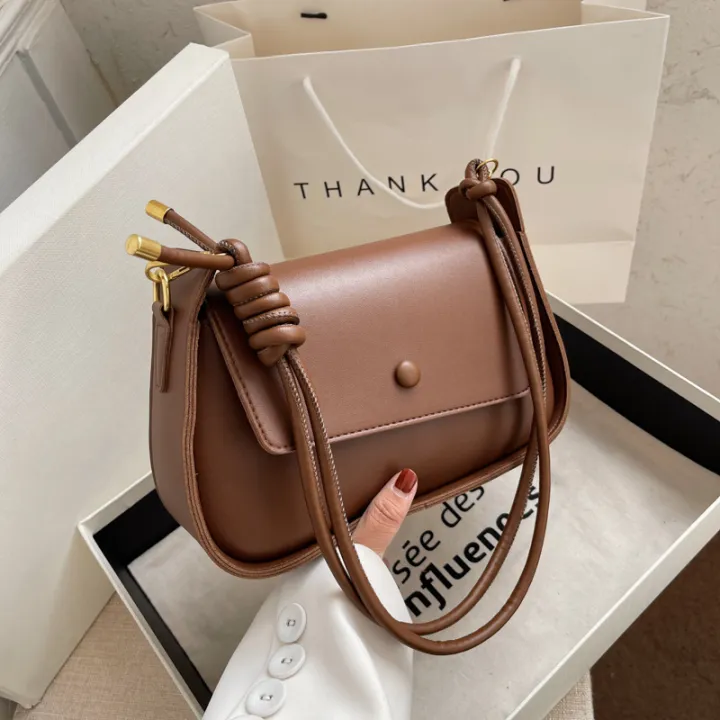 حقيبة نسائية