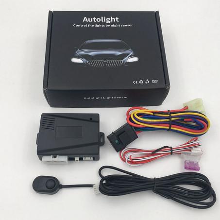 مستشعر المصباح الأوتوماتيكي العالمي للسيارة ، مستشعر الإضاءة التلقائي للسيارة ، نظام التحكم في تشغيل / إيقاف تشغيل المصباح