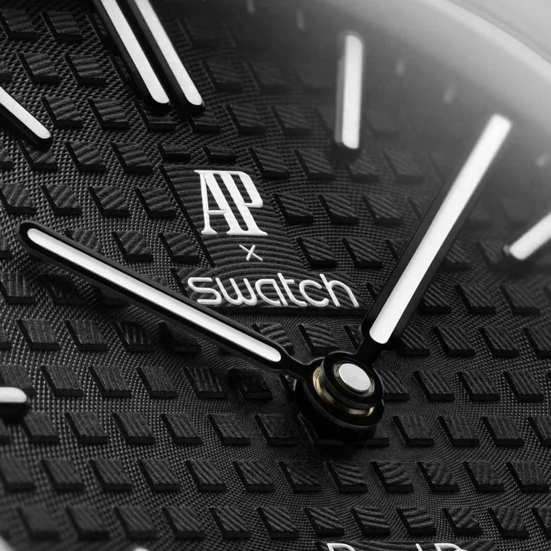 Horloge AP & Swatch OCHO NEGRO
