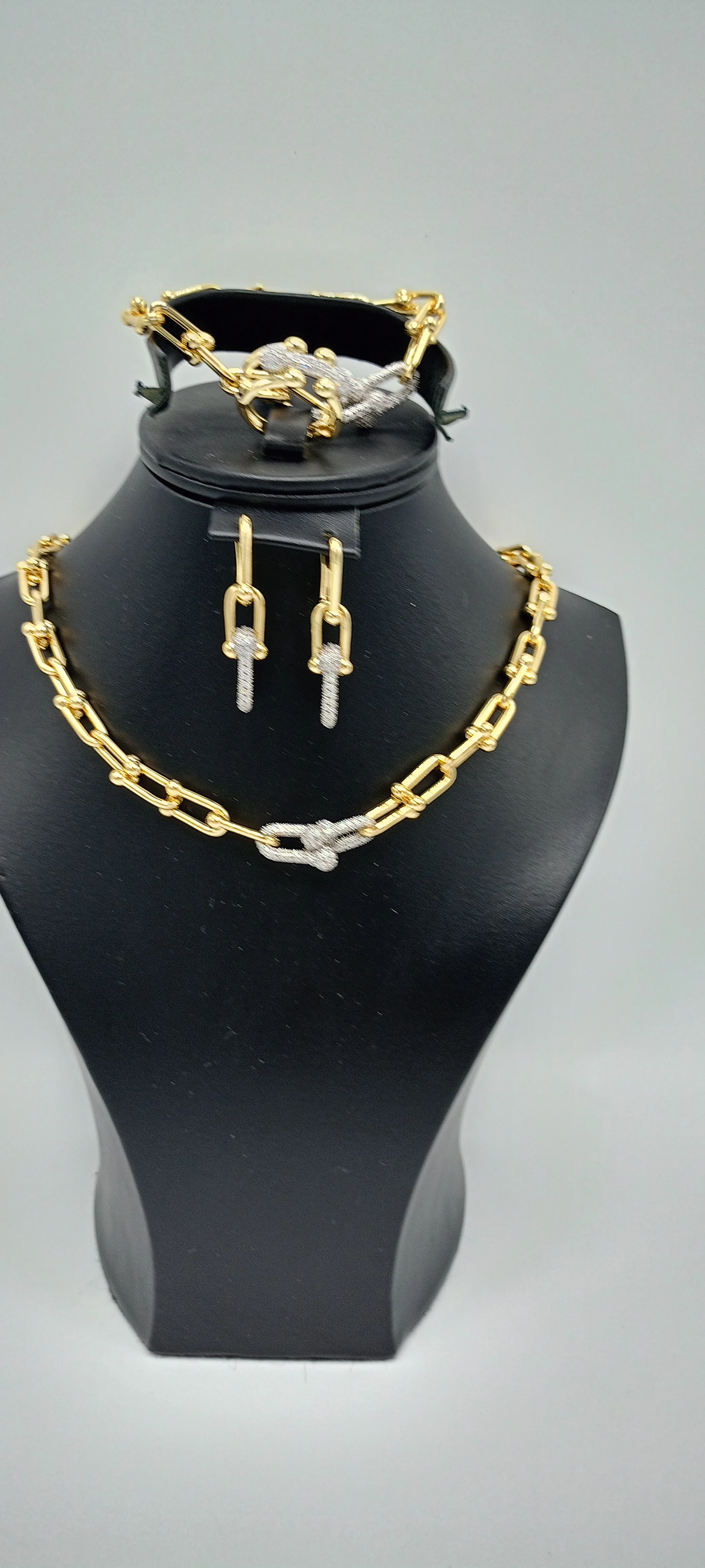 Éclat Industriel BM-27011-2512