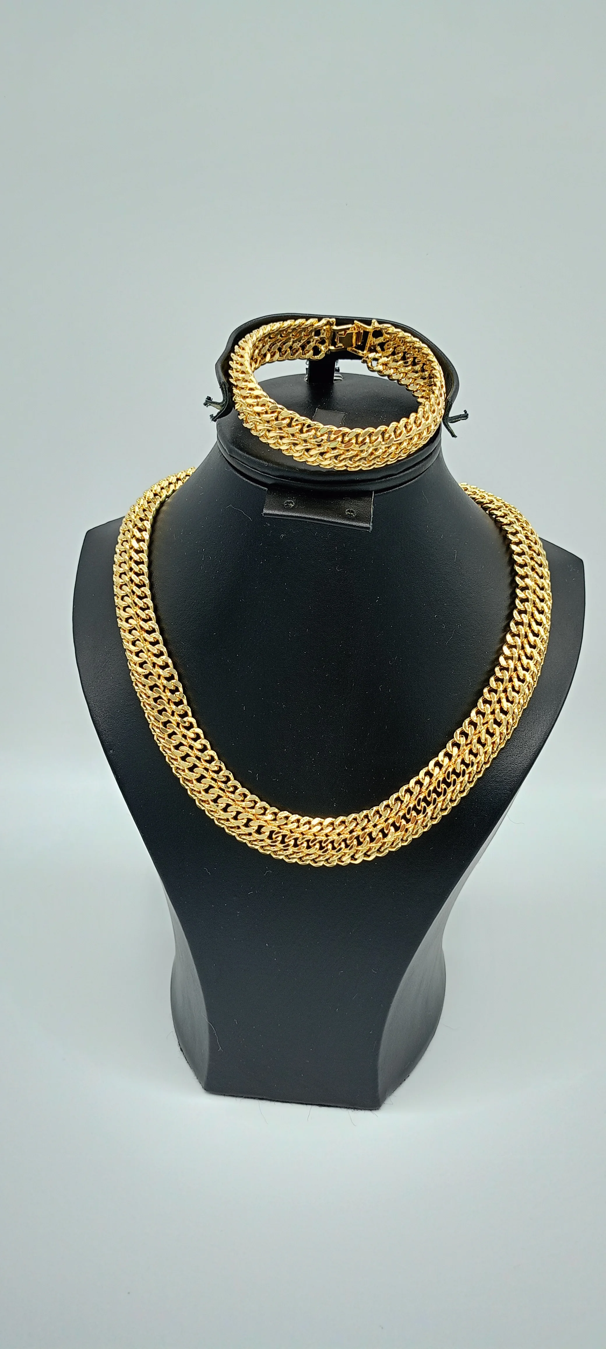 Éclat Royal BM-16013-2512