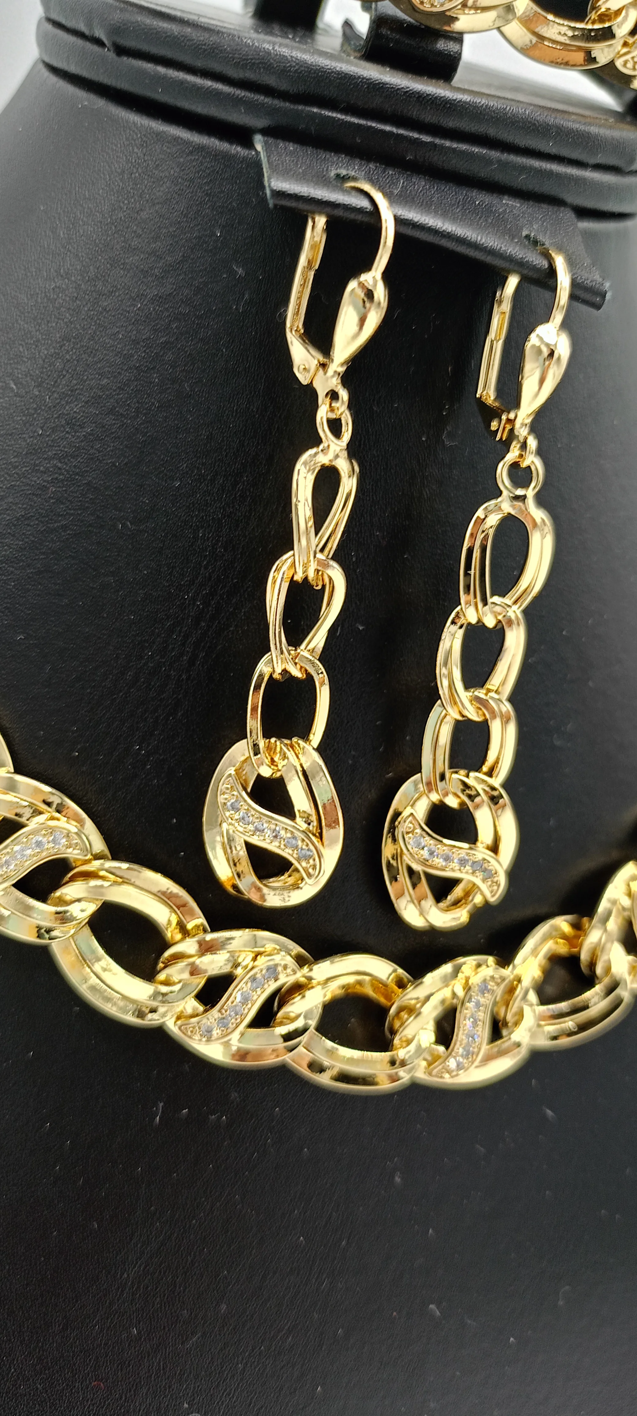 Infini Scintillant BM-13008-2512