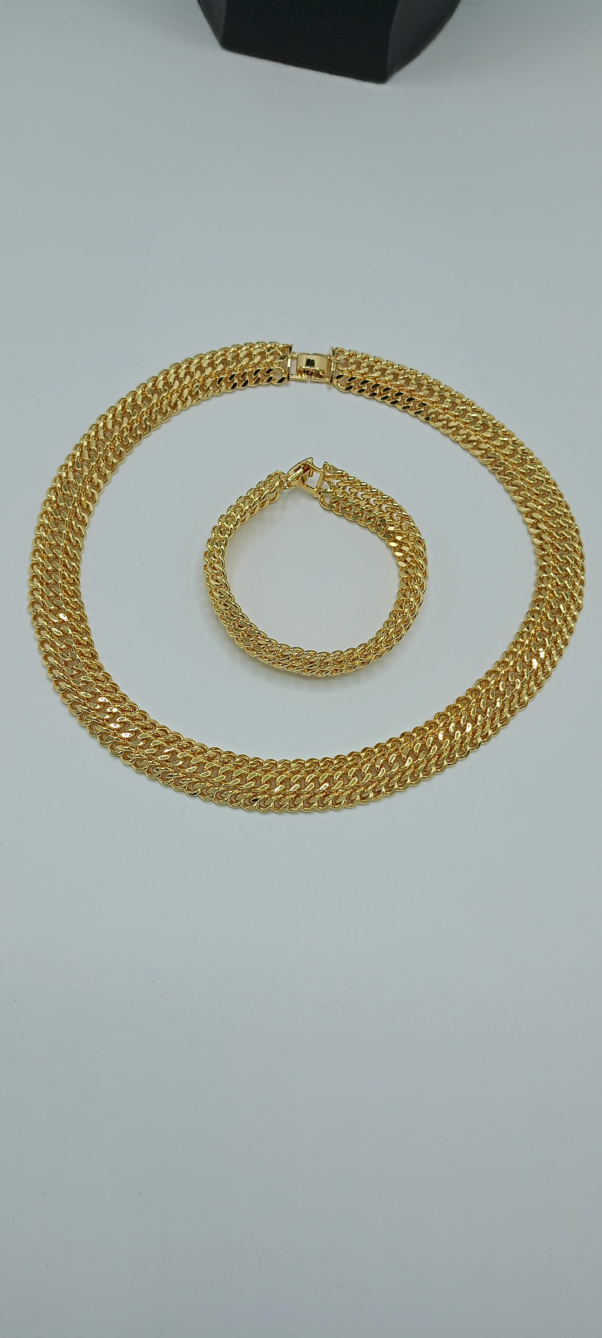 Éclat Royal BM-16013-2512