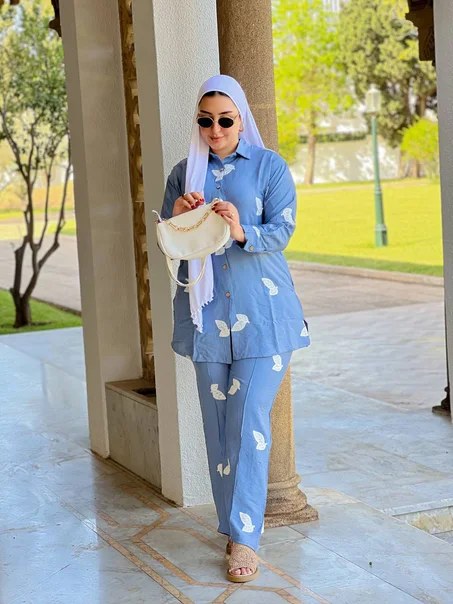 أنصومبل بأفخم أنواع التوب ثوب لولان مطروز