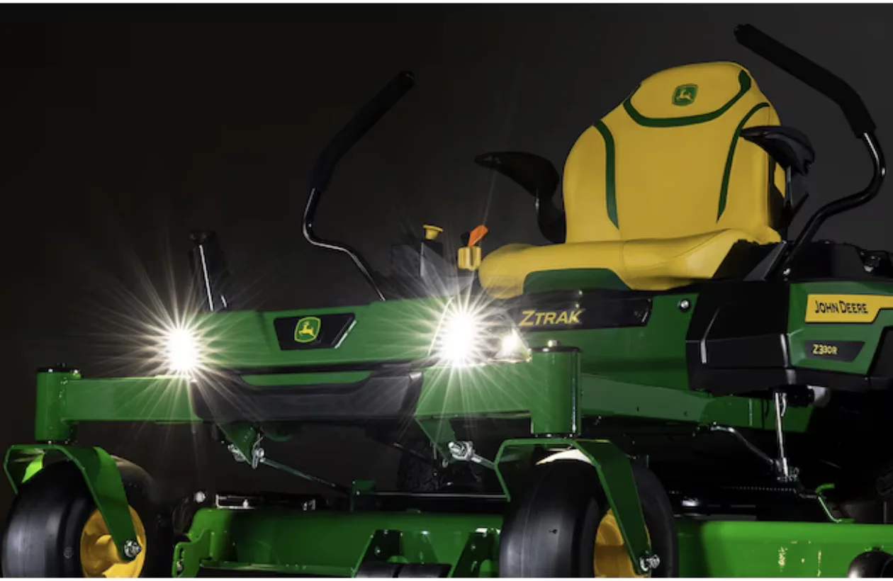 John Deere Z320R ZTrak 42-in 21.5 -HP V-twin Gas Zero-turn Riding Lawn Mower