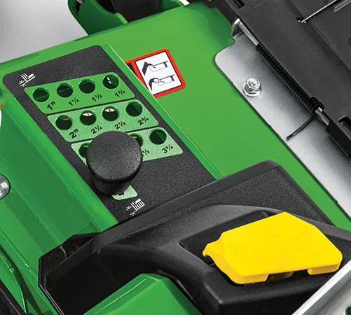 John Deere Z515E ZTrak 54-in 24 -HP V-twin Gas Zero-turn Riding Lawn Mower