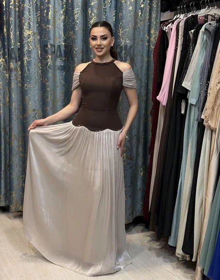 Robe delina marron avec du beige
