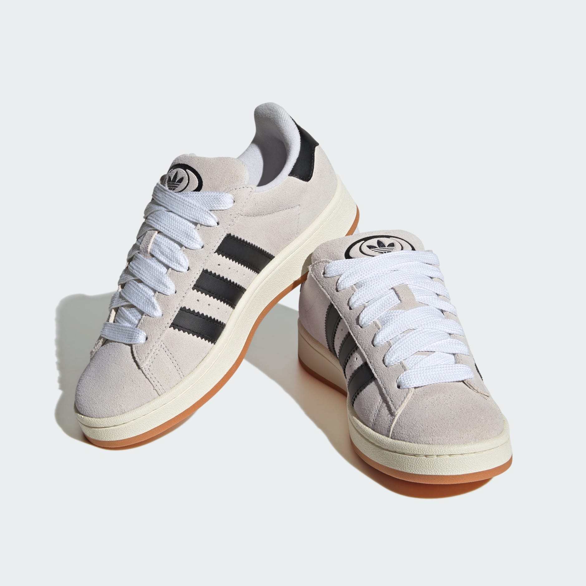 Adidas Campus النسخة الأولى