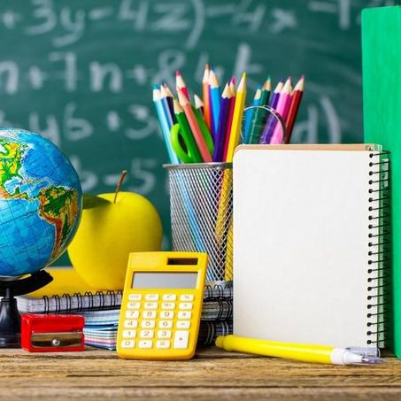 لوازم مدرسية