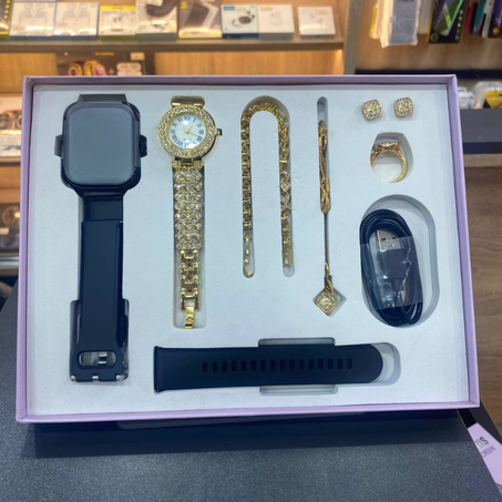 ساعة اليد النسائية من Dznice