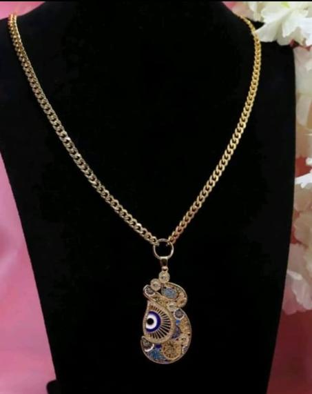 Collana elegante da donna