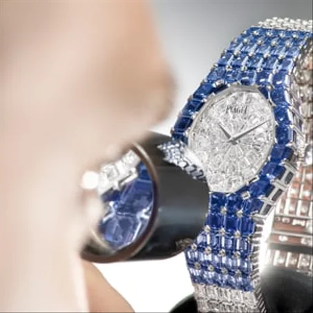 المجوهرات والساعات