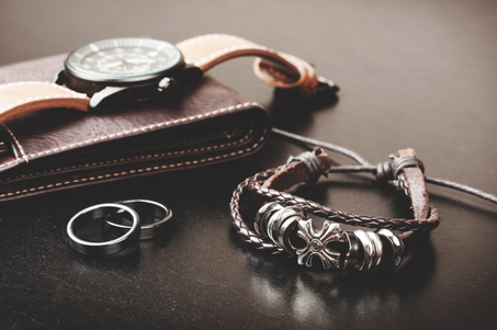 الأكسسوارات النسائية و الرجالية