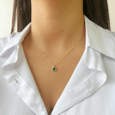 Collier Émeraude Éternelle