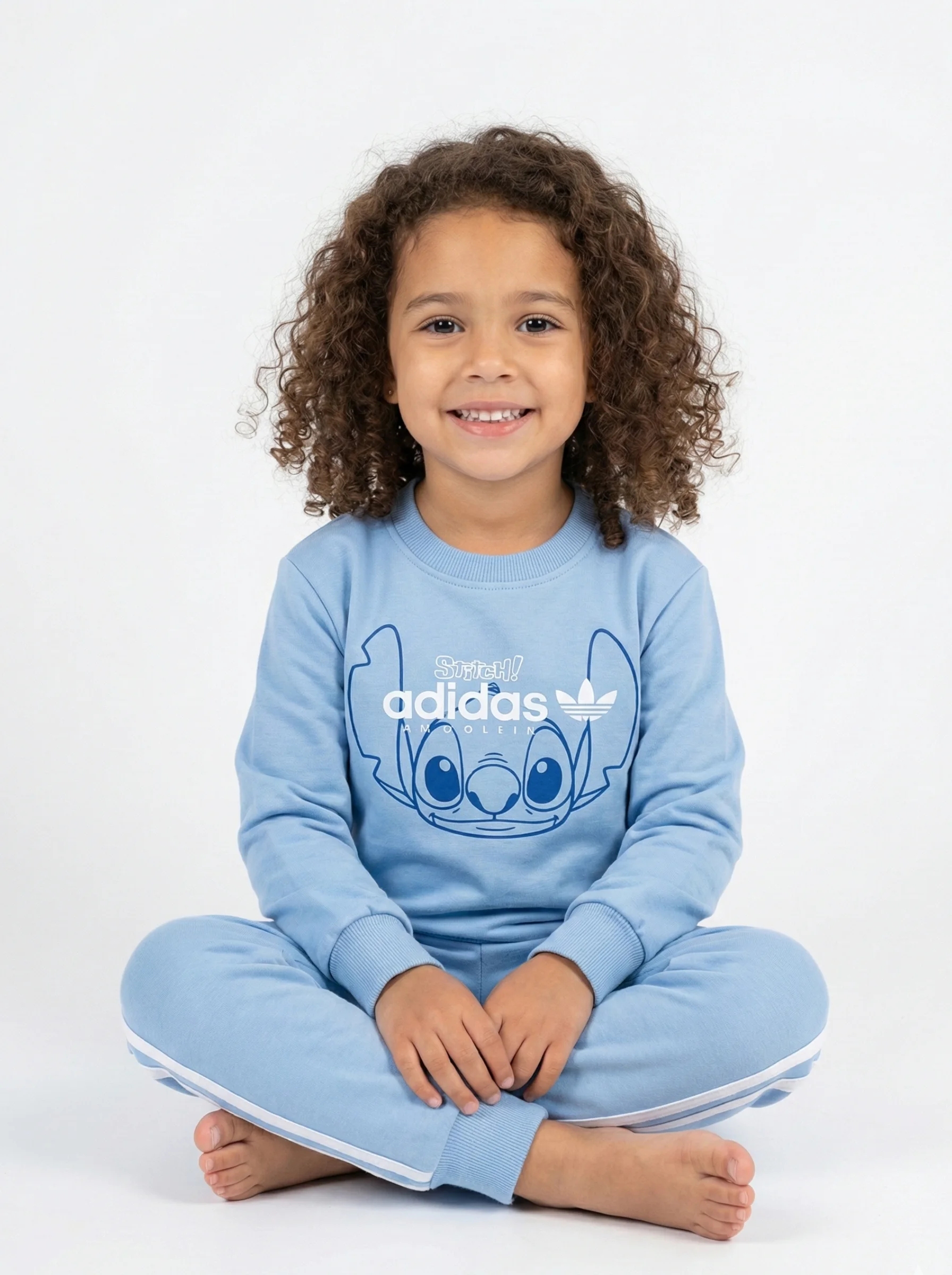أونسومبل أديداس x ستيتش للأطفال – أزرق سماوي رائع ورطب