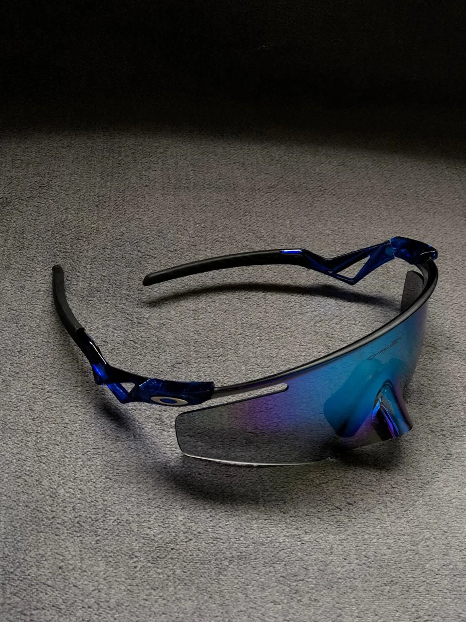 OAKLEY QNTM KATO-CRYSTAL  BLUE