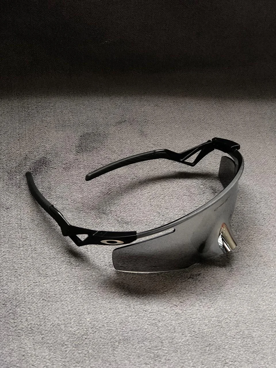 OAKLEY QNTM KATO-CRYSTAL GRIE