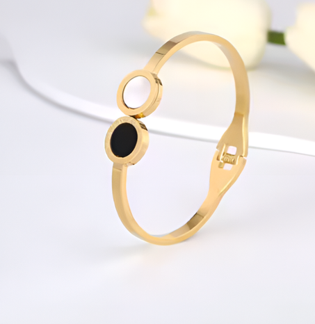 سوار روما النسائي المصنوع من الفولاذ المقاوم للصدأ