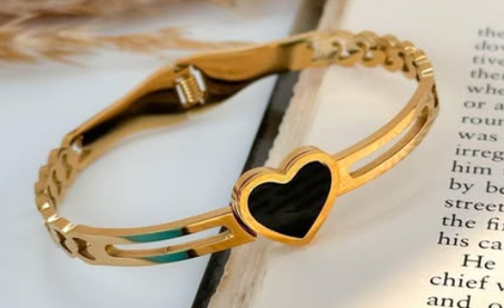 سوار قفل على شكل قلب من الفولاذ المقاوم للصدأ