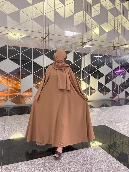 عباية مغربية عصرية بتطريزات ناعمة 🌸