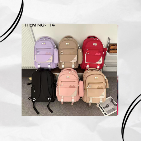 محفظة بألوان متنوعة