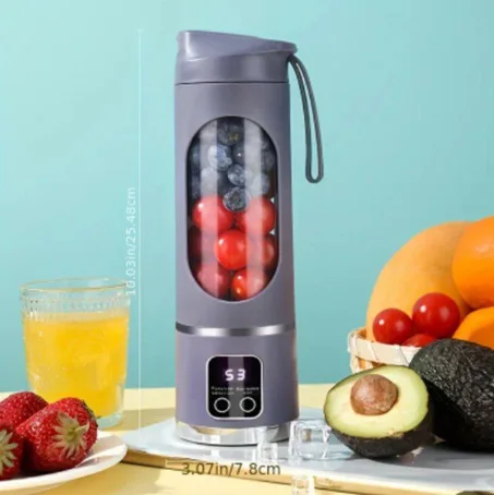 خلاط محمول لاسلكي وقابل للشحن عبر USB، سهل التنظيف ومثالي لتحضير العصائر الطازجة، السموثي، والميلك شيك. بسعة تتراوح بين 10.14 أونصة و16.91 أونصة، مع شاشة رقمية. مثالي للاستخدام في المنزل، الم