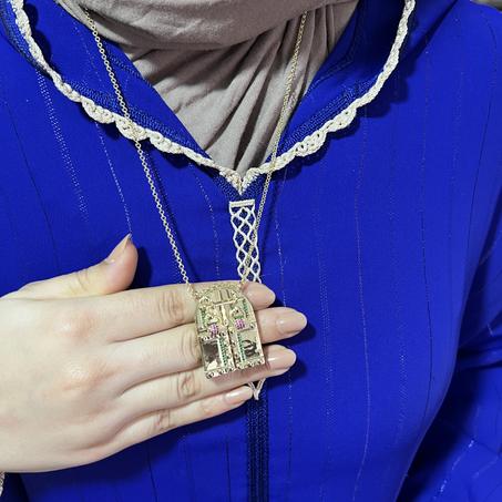 Sautoir bab mansour doré