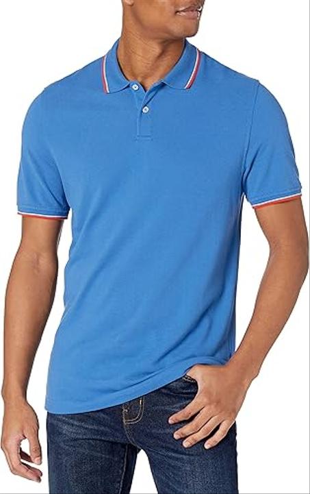 هنس قميص داخلي بجيب للرجال، تي شيرت قطني برقبة دائرية ضيقة، تي شيرت ماص للرطوبة، عبوة متنوعة من 6 قطع