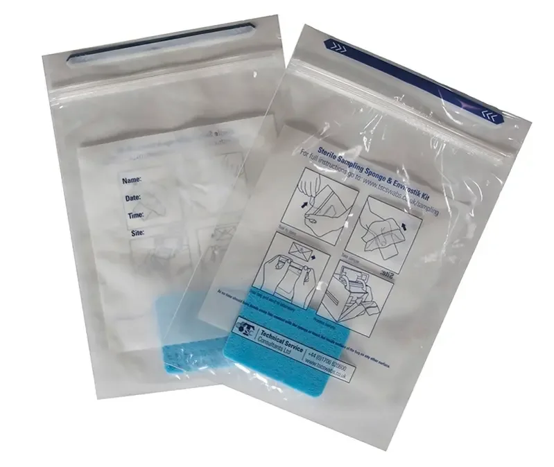 Eponge humidifiée dans sac Stomacher