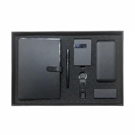 COFFRET VIP NOTEBOOK A5 + CLE USB + PORTE  CARTE + PORTE CLES + STYLO + POWERBANK N002