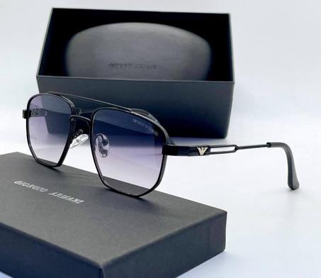 Giorgio Armani – L’élégance masculine par excellence