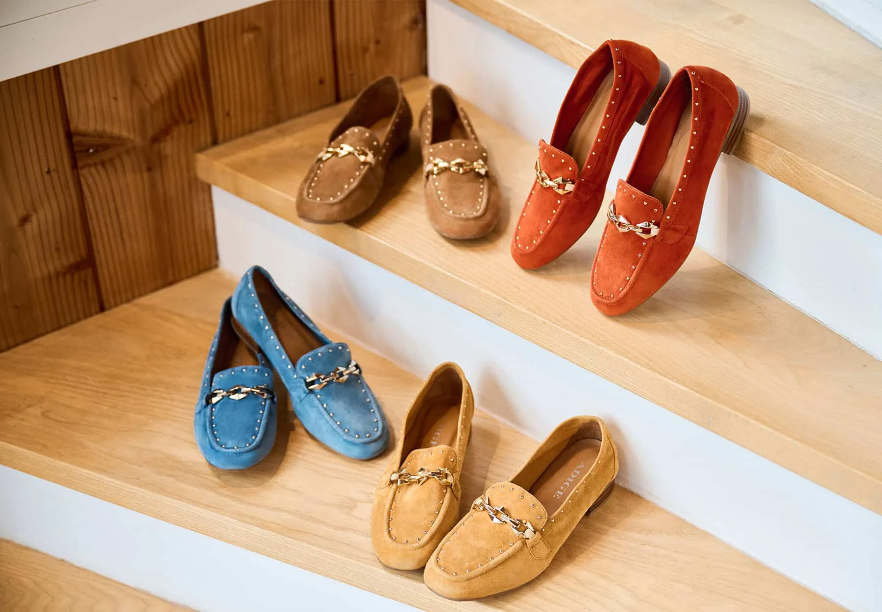 أحدية نسائية