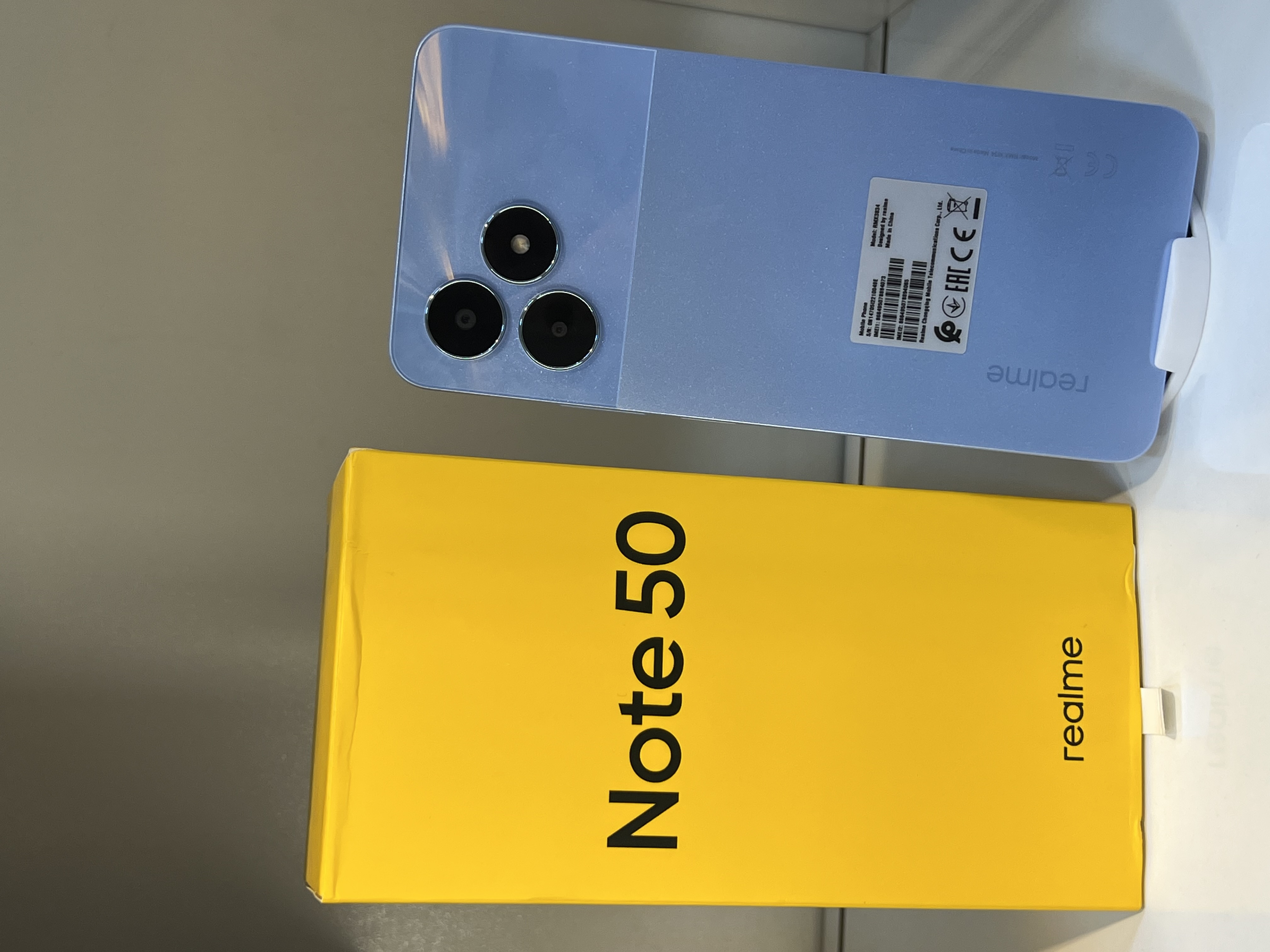 Realme note 50