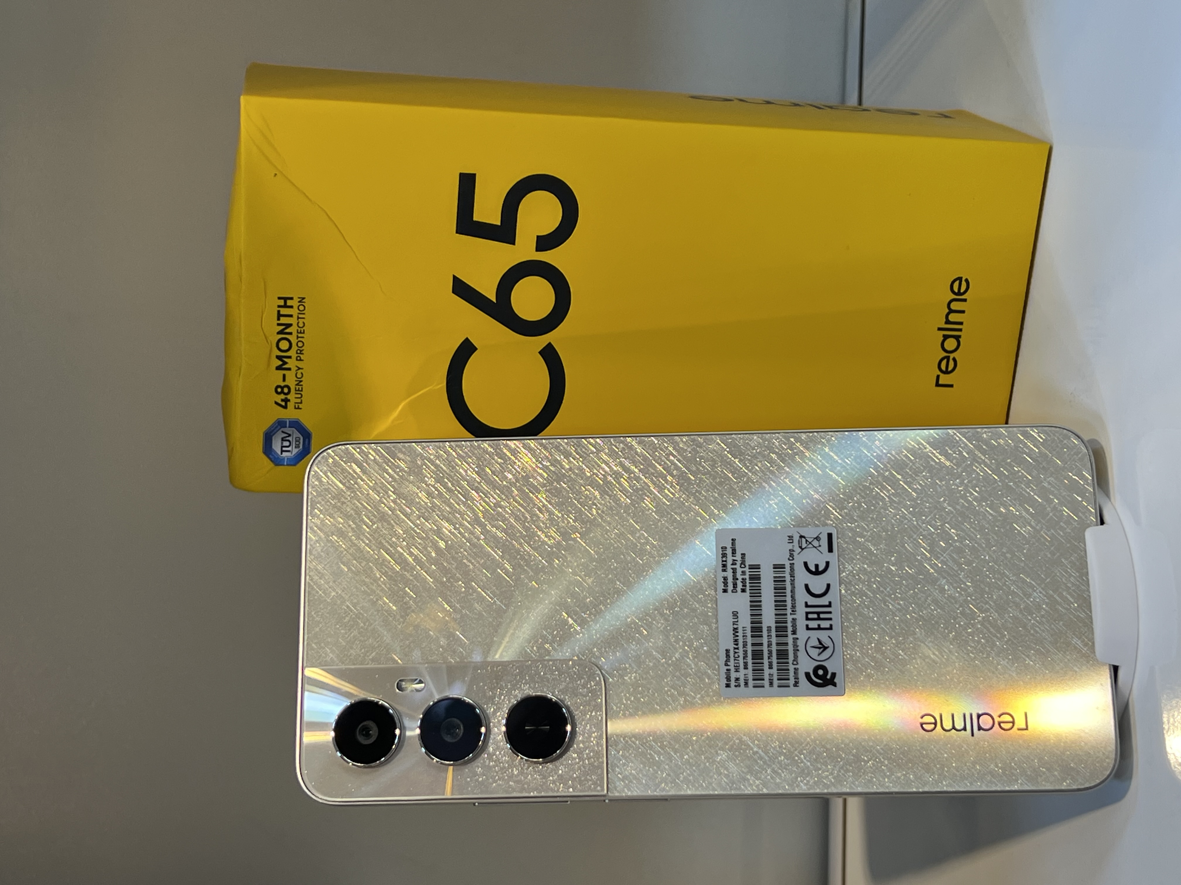 Realme C65