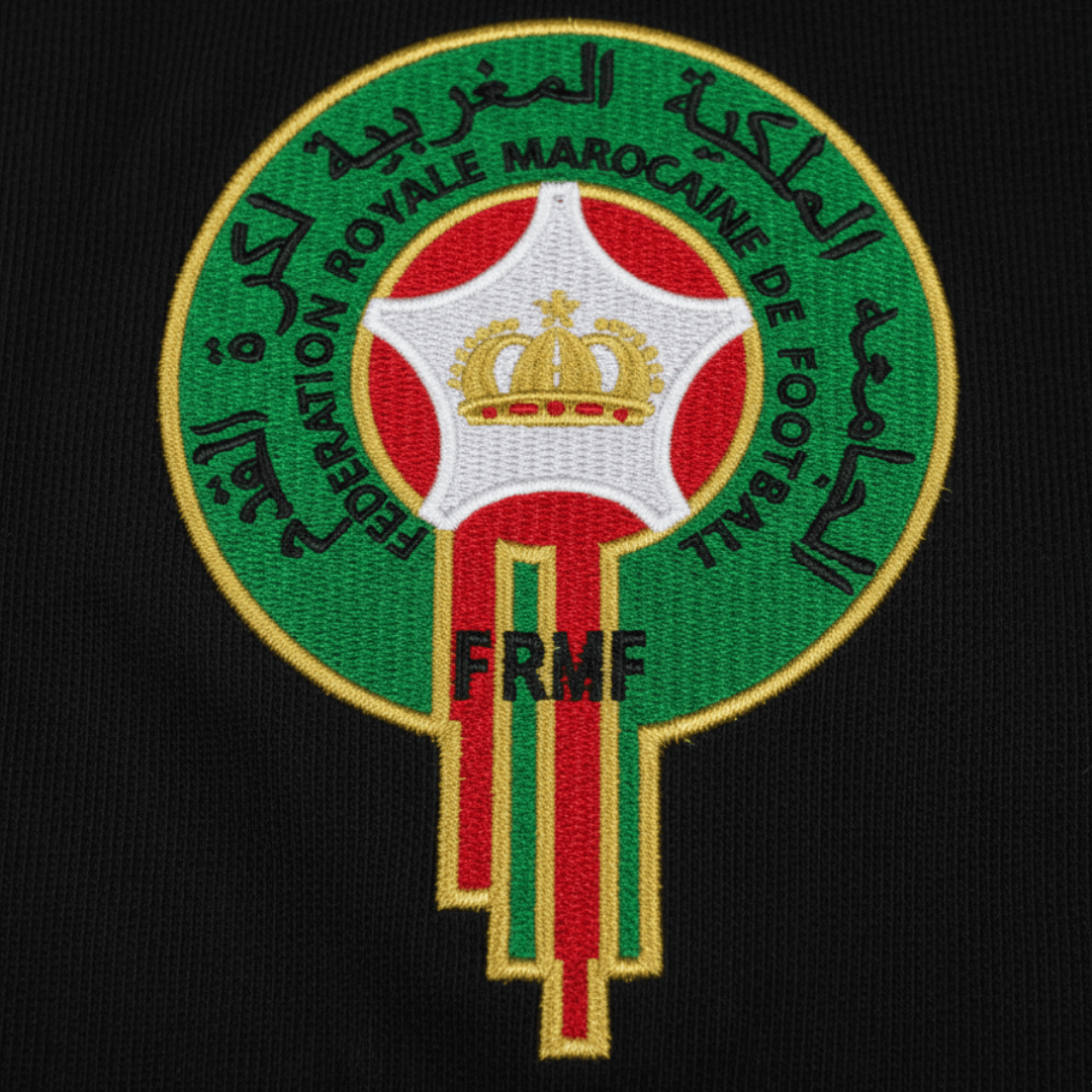 هودي عصري بطرز احترافي لراية المغرب.