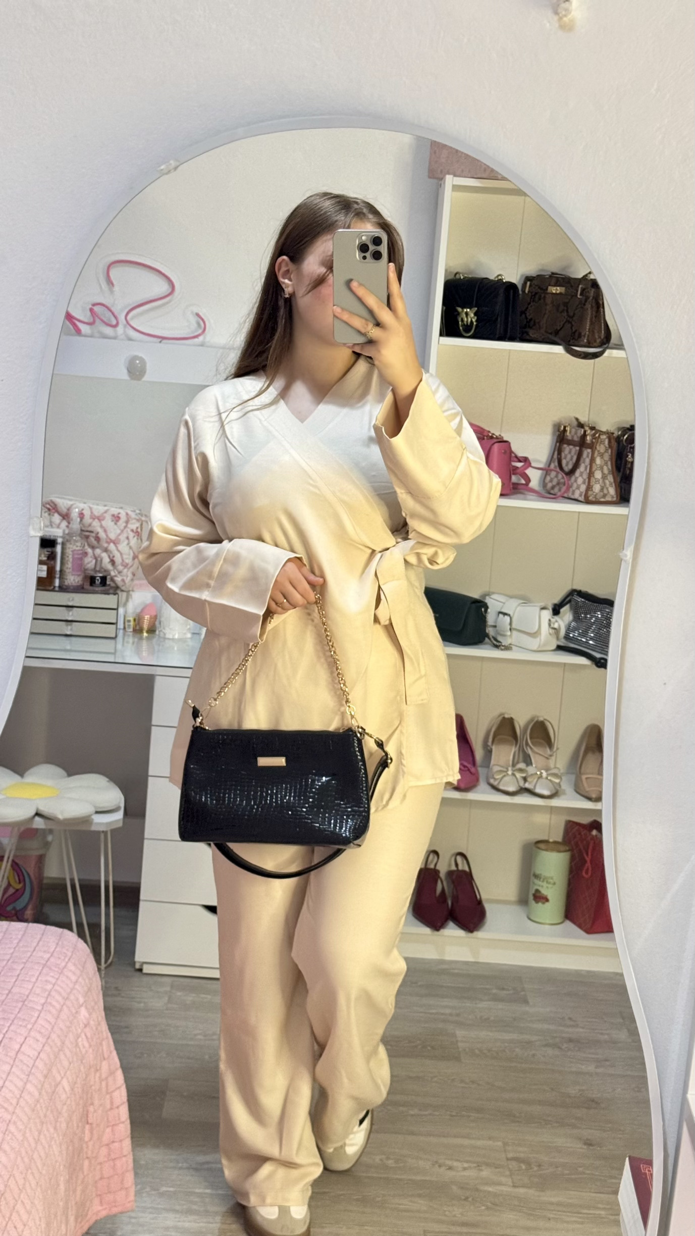 ✨ تألقي بأناقة وراحة لا مثيل لها مع تشكيلتنا الجديدة من التوبات النسائية ✨