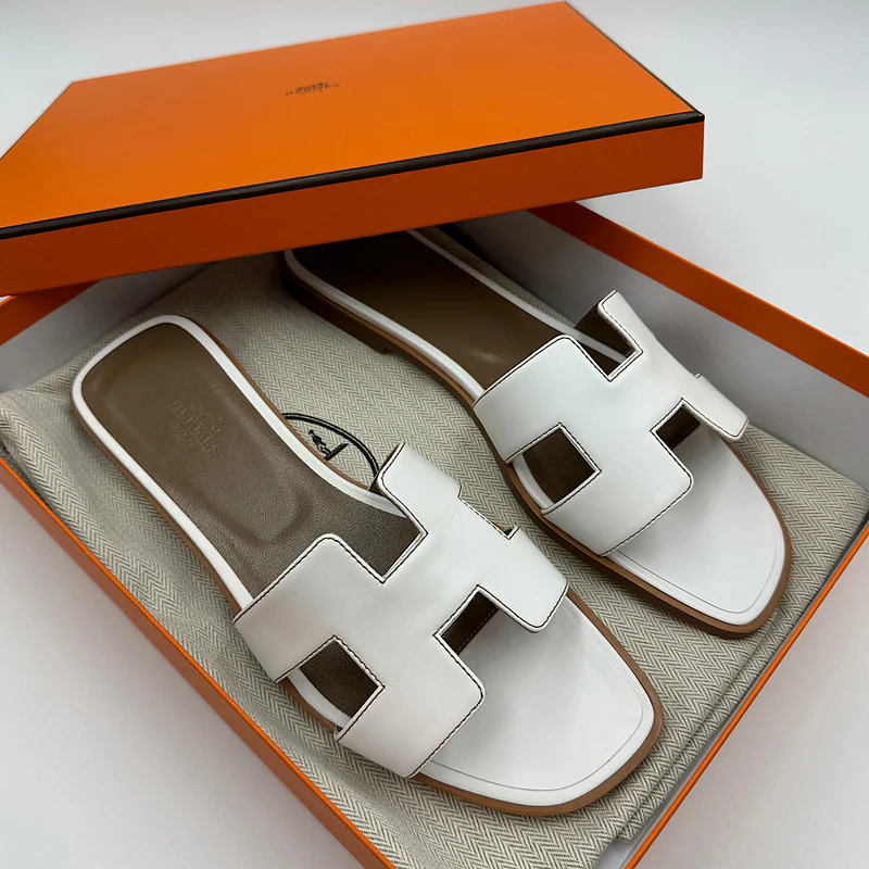 CHAUSSURES