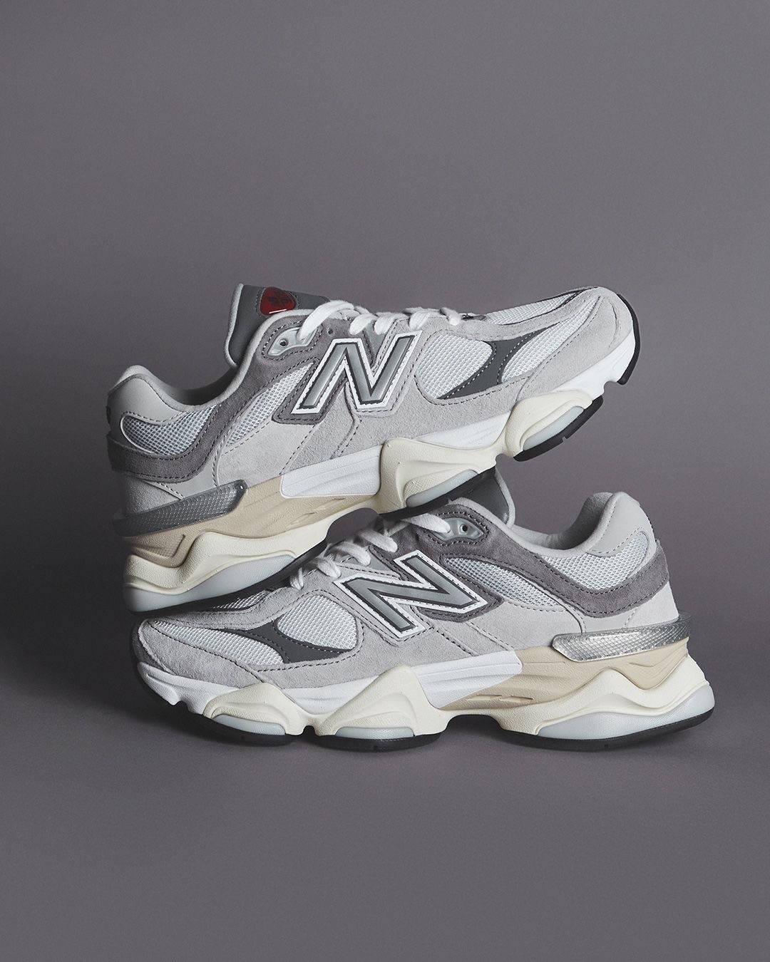 new balance '9060' en Taupe, Gris Clair, Gris Foncé