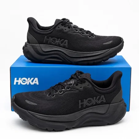 Hoka Arahi 8 Full black