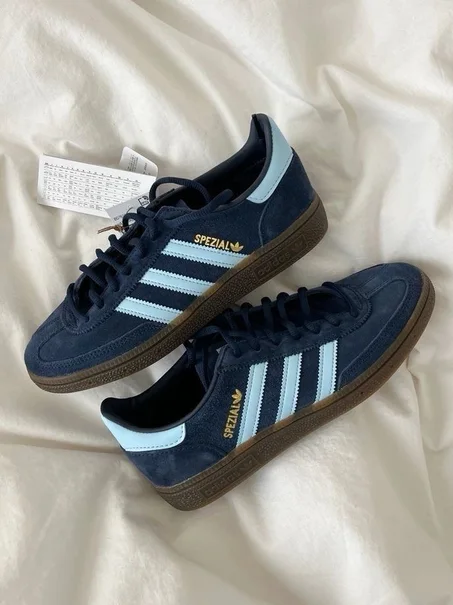 spezial blue