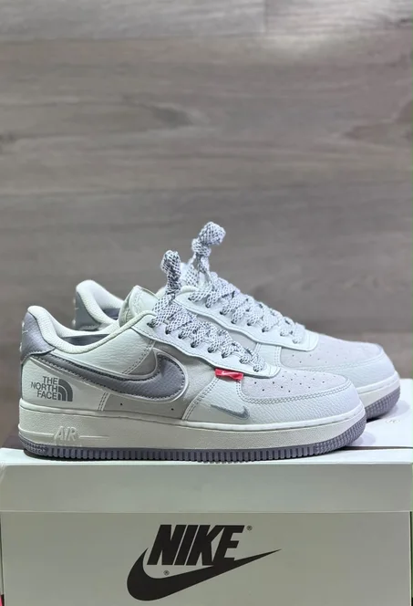 NIKE AIR FORCE WHITE GREY