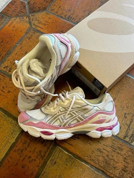 Asics gel nyc Pink