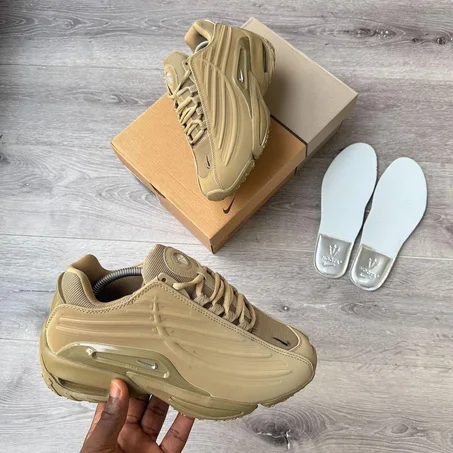 Nocta beige