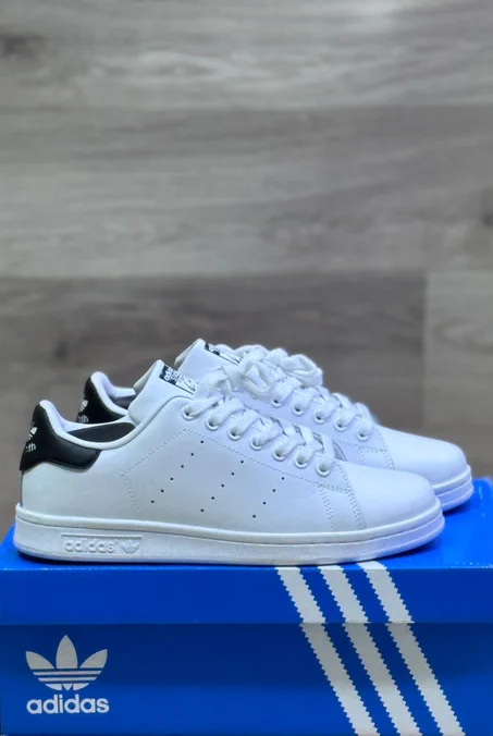 Stan smith White black