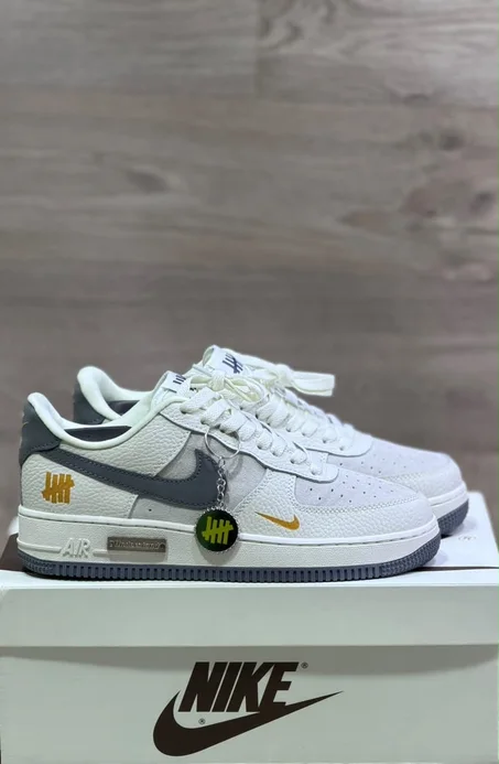 AF1 WHITE GREY