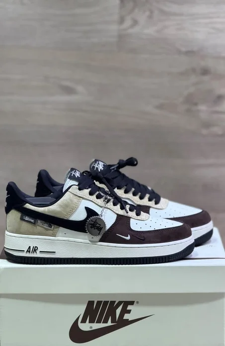 AF1 BEIGE MARON