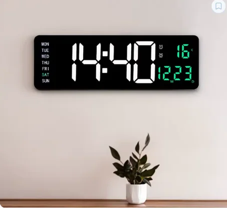 Digital clock ساعة رقمية